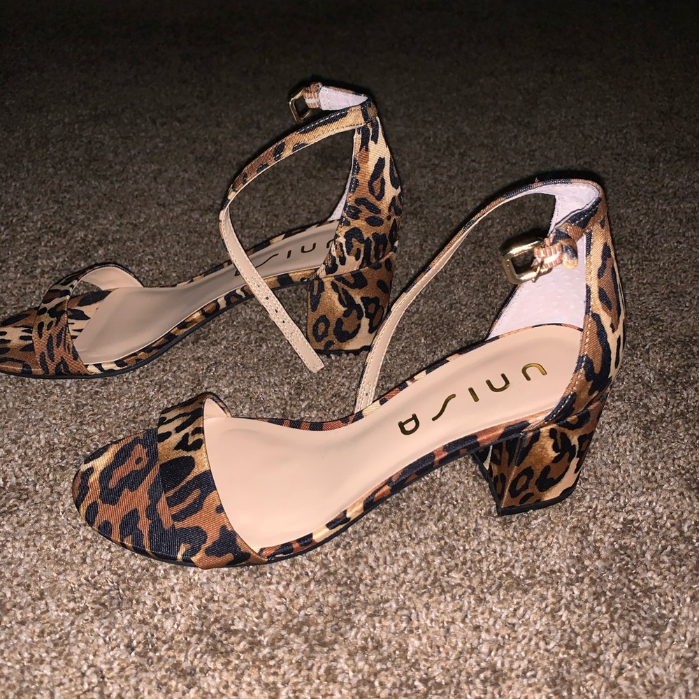 Cheetah Print Short Chunky Heels